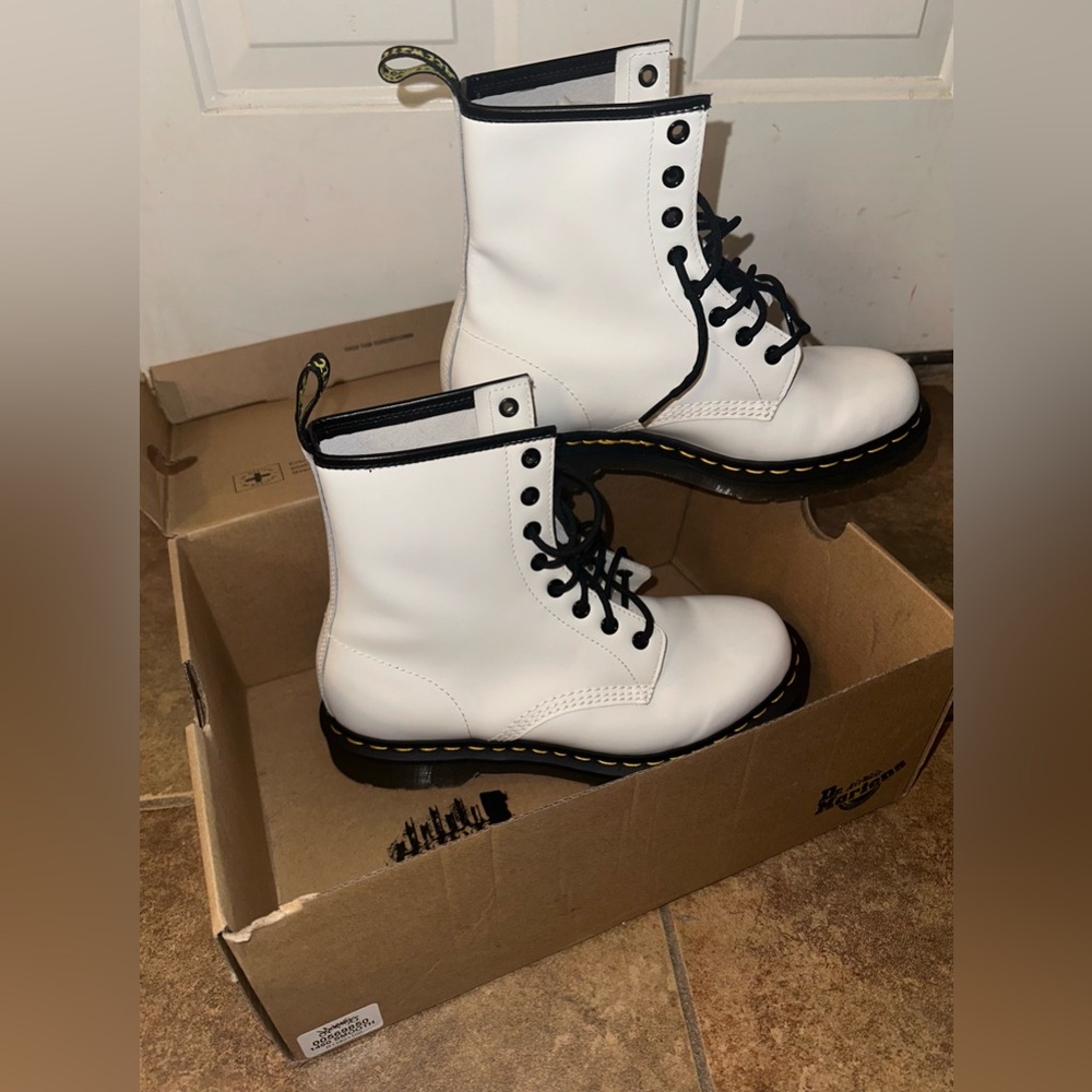 Dr. Martens Boots (Size 9 US)